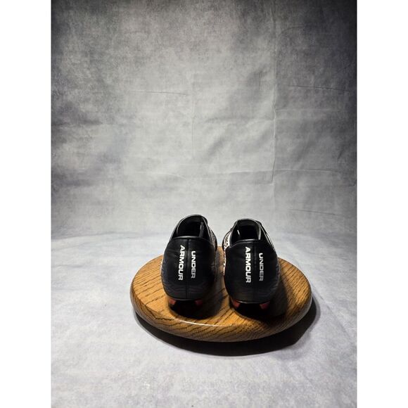 Under Armour ClutchFit Force 2.0 Firm Ground Mens Football Boot Black/Red Sz 9.5 - Picture 4 of 7